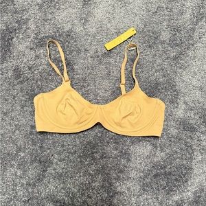 SKIMS Bra